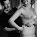 1940-corset-with-pockets-gettyimages-3166453