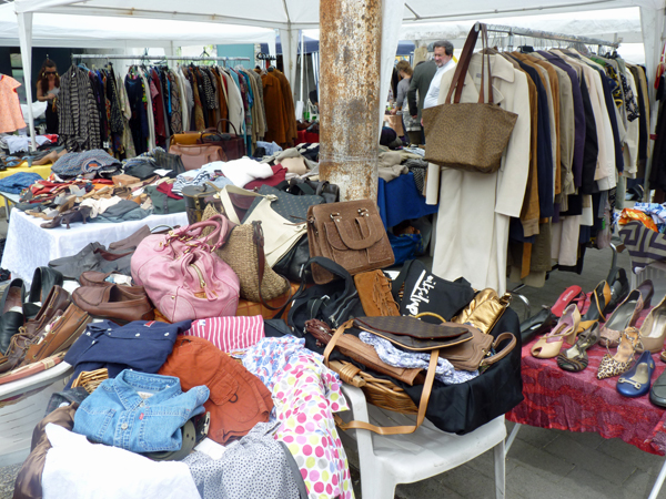 Τα 5 καλύτερα flea markets με ρούχα στην Ιταλία