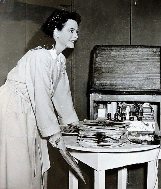 Hedy Lamarr: Η πιο όμορφη γυναίκα του Hollywood, πίσω από το Wifi