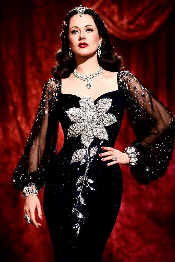 Hedy Lamarr: Η πιο όμορφη γυναίκα του Hollywood, πίσω από το Wifi