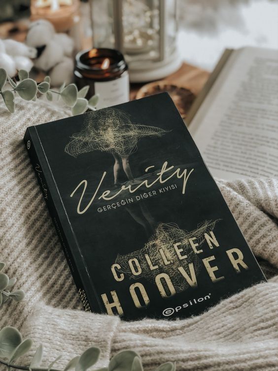 Verity book by Colleen Hoover